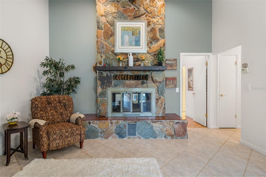 8328 DUNNELLON ROAD photo 17