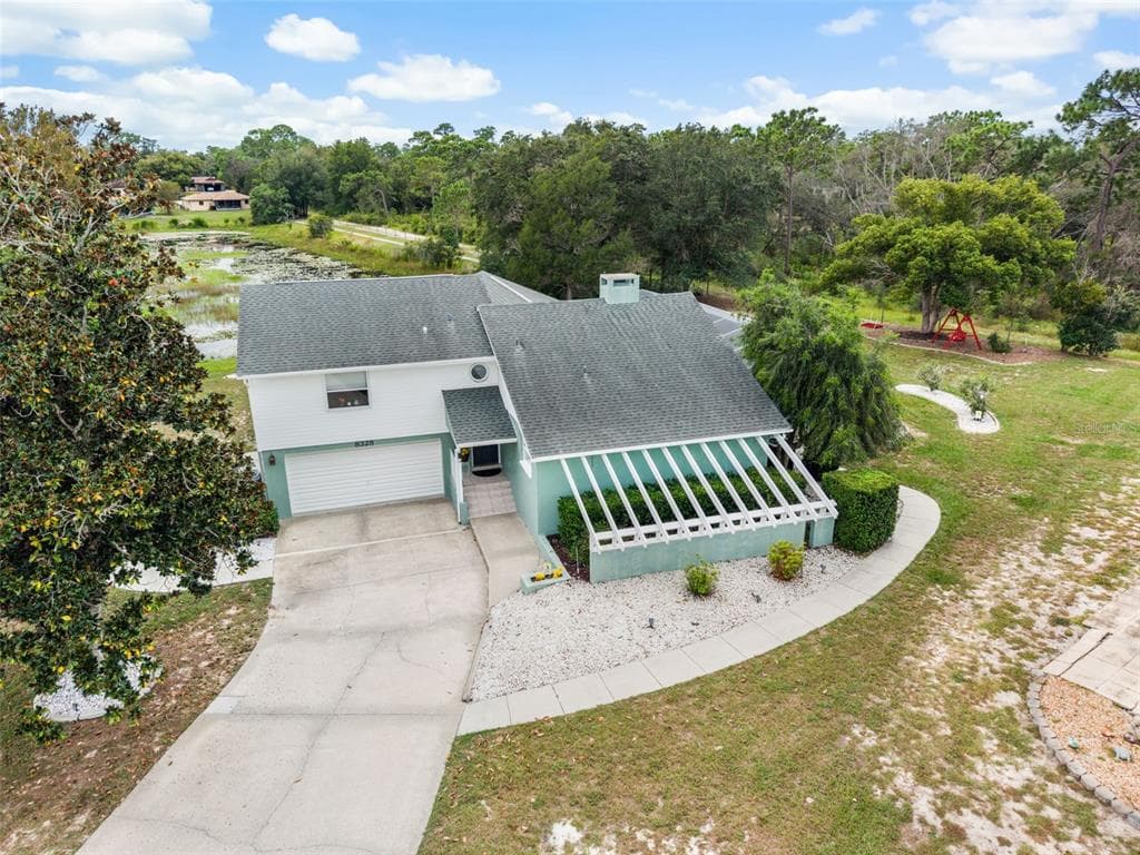 8328 DUNNELLON ROAD photo 1