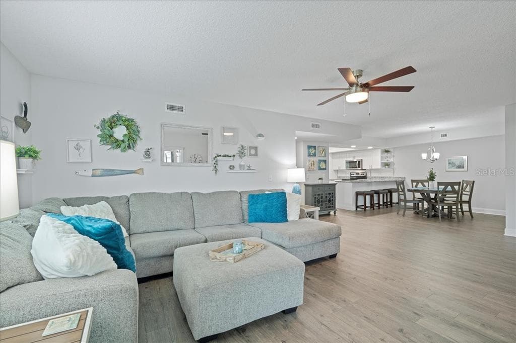 8251 BRENT STREET 918 photo 13
