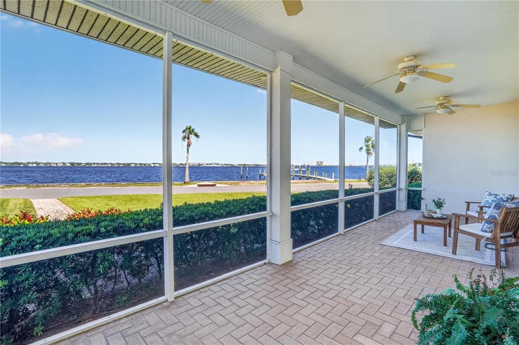 2305 RIVERVIEW BOULEVARD photo 7