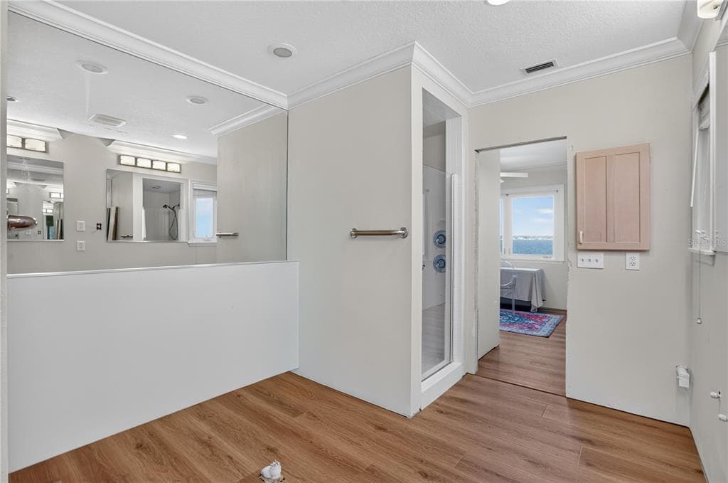 2305 RIVERVIEW BOULEVARD photo 21