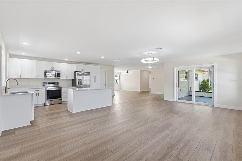 7507 MAKO DRIVE photo 8