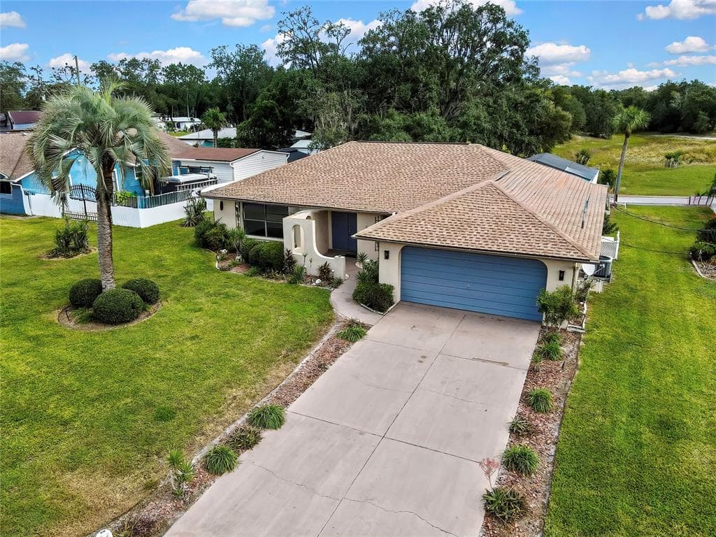 7548 LANDMARK DRIVE photo 2