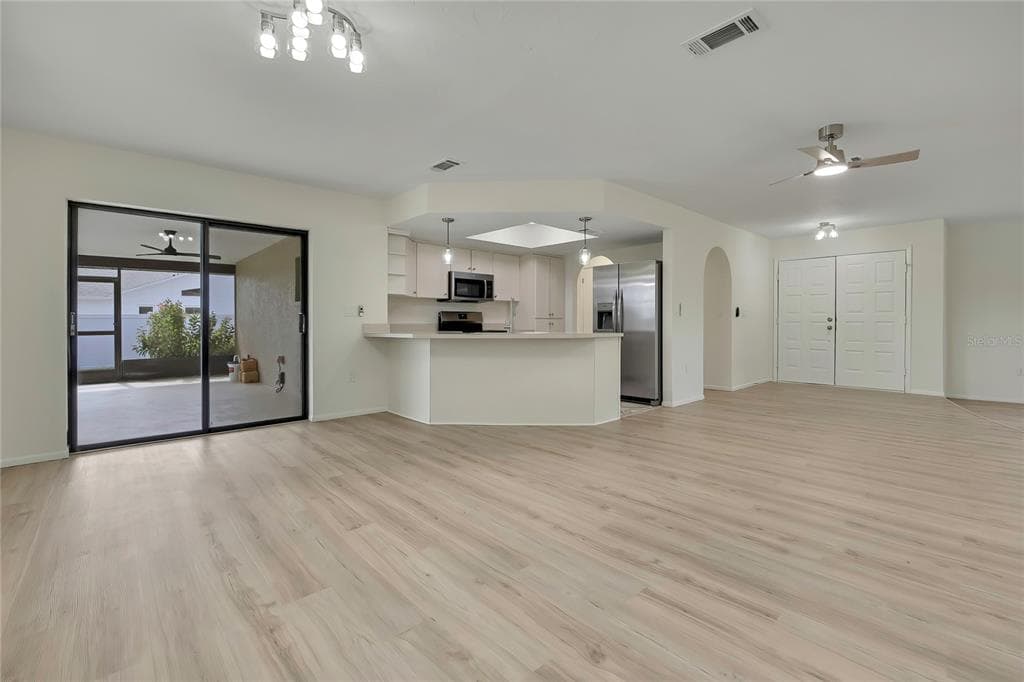 7548 LANDMARK DRIVE photo 24