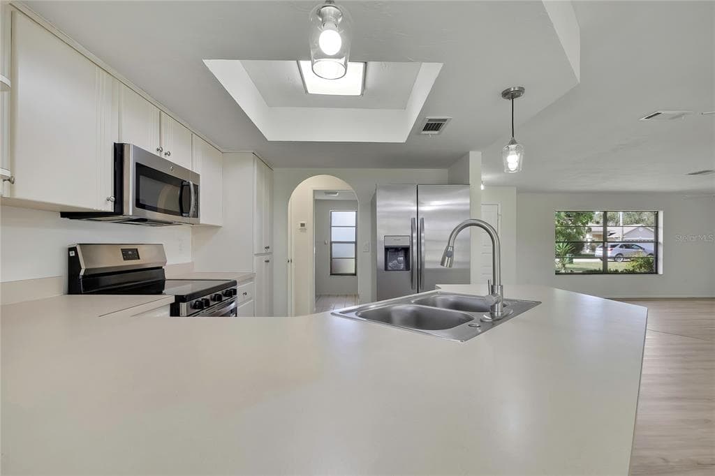 7548 LANDMARK DRIVE photo 14