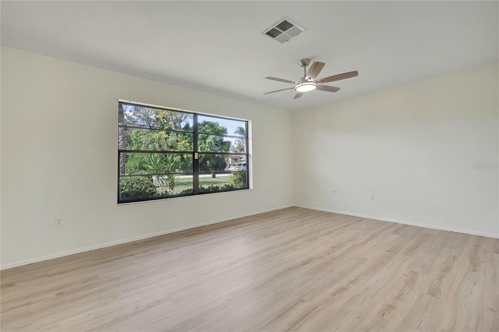 7548 LANDMARK DRIVE photo 18
