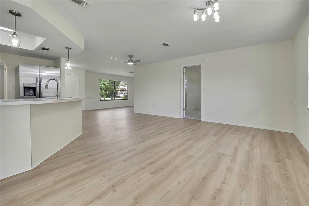 7548 LANDMARK DRIVE photo 25