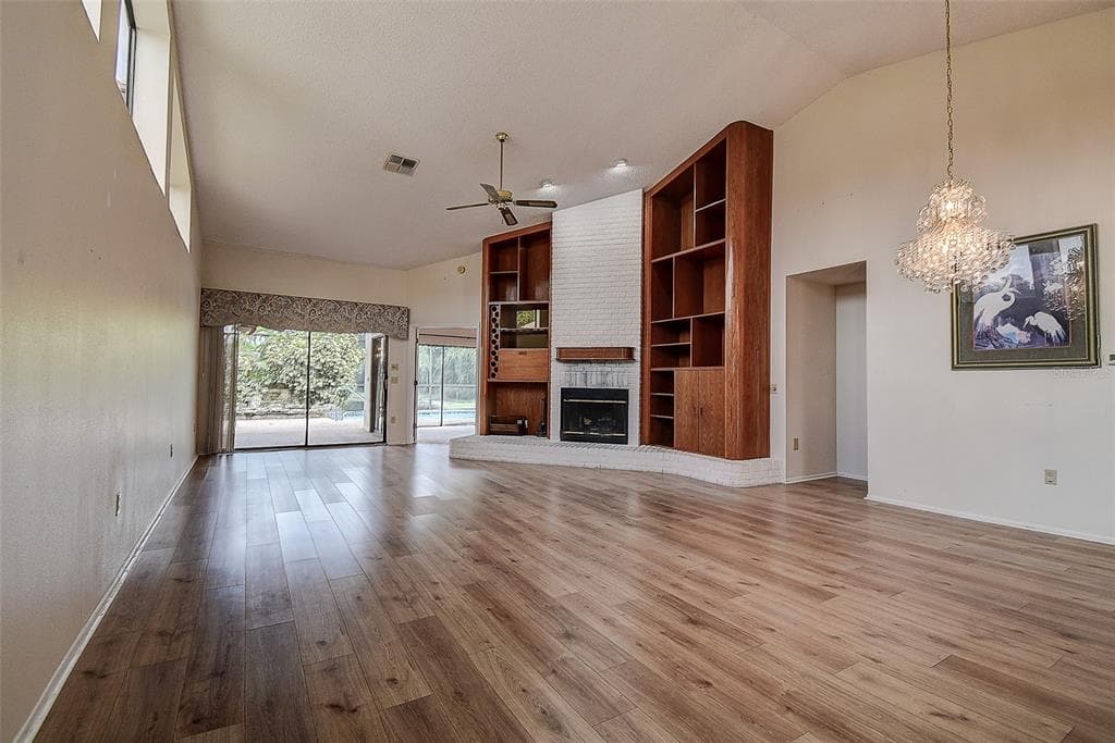 3609 DARSTON STREET photo 4