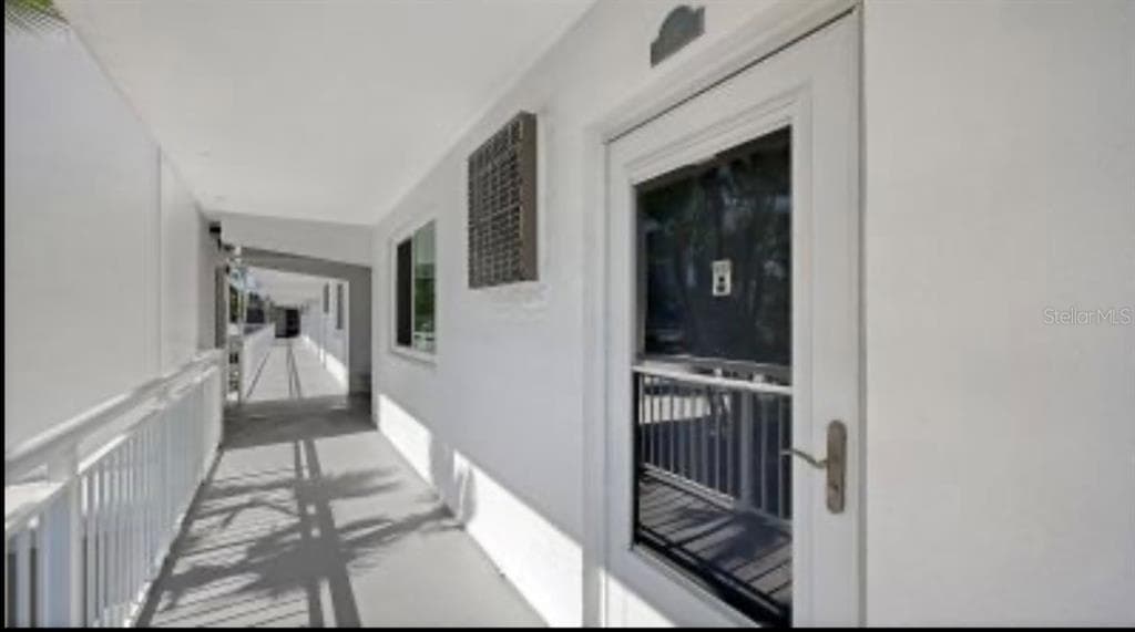 775 JOHN RINGLING BOULEVARD 24 photo 2