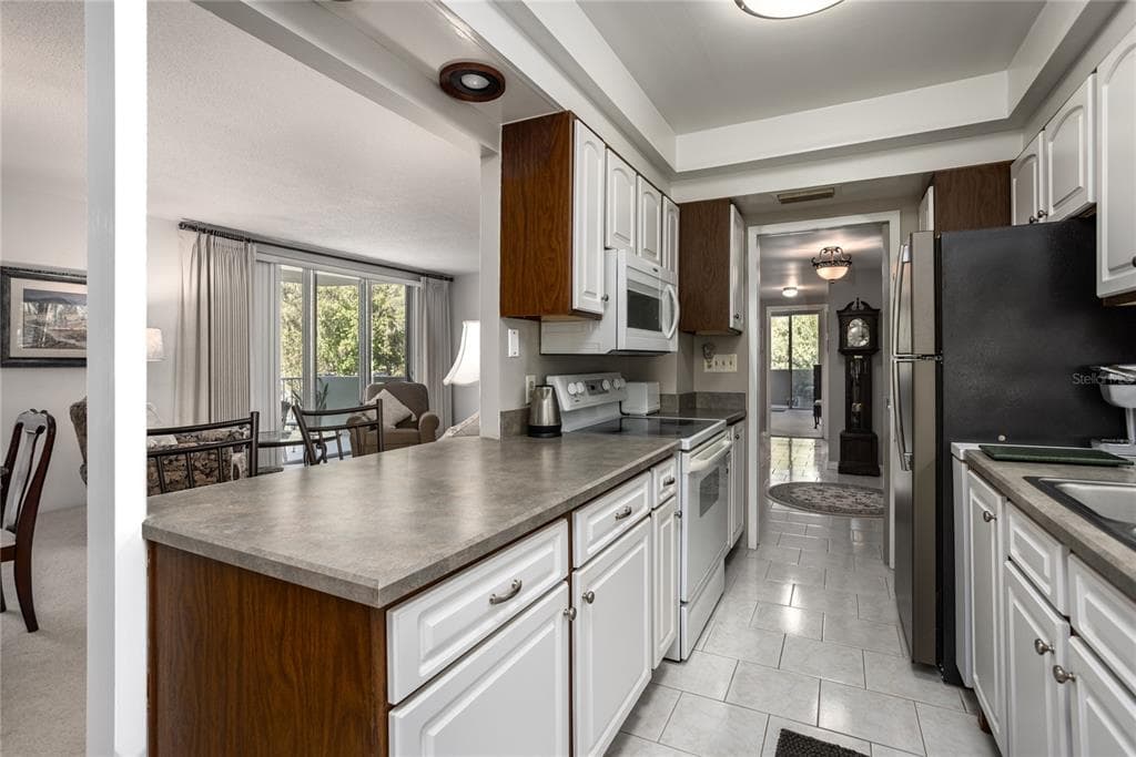 1717 NW 23RD AVENUE 2E photo 5