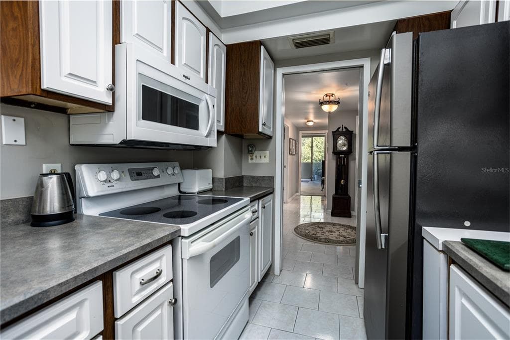 1717 NW 23RD AVENUE 2E photo 11