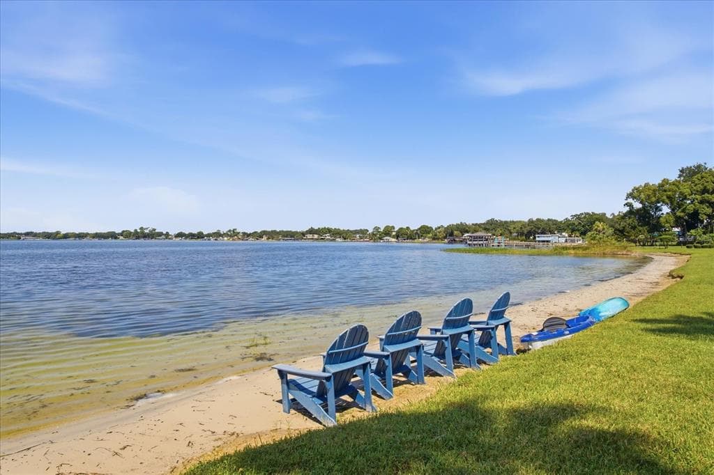 7500 DAETWYLER DRIVE 4