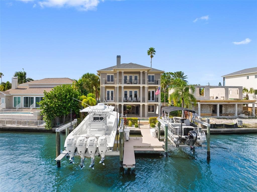 505 HARBOR DRIVE 1
