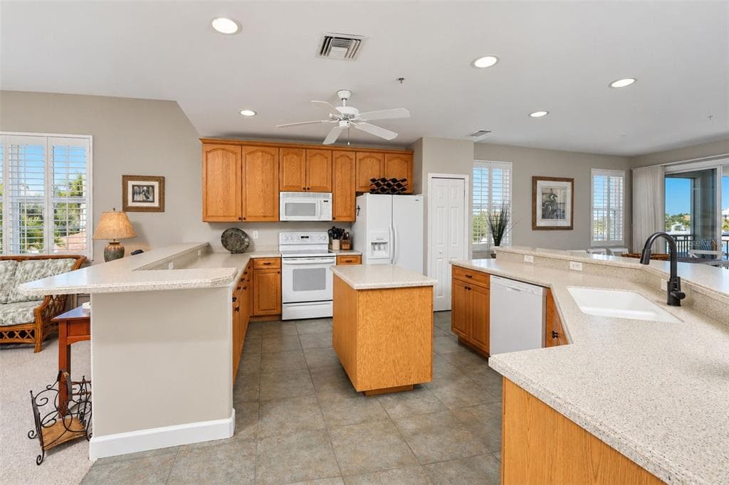 3471 SUNSET KEY CIRCLE 102 photo 17