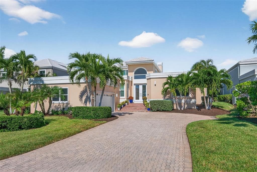 3488 MISTLETOE LANE 2