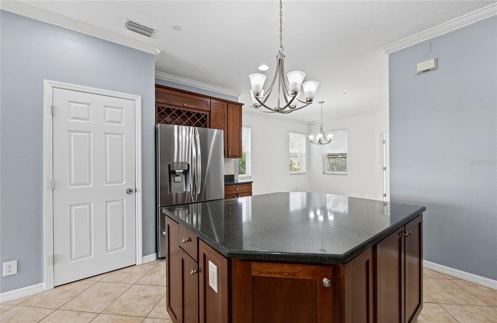 1146 VENETIAN HARBOR DRIVE NE photo 16