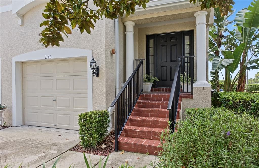 1146 VENETIAN HARBOR DRIVE NE photo 1