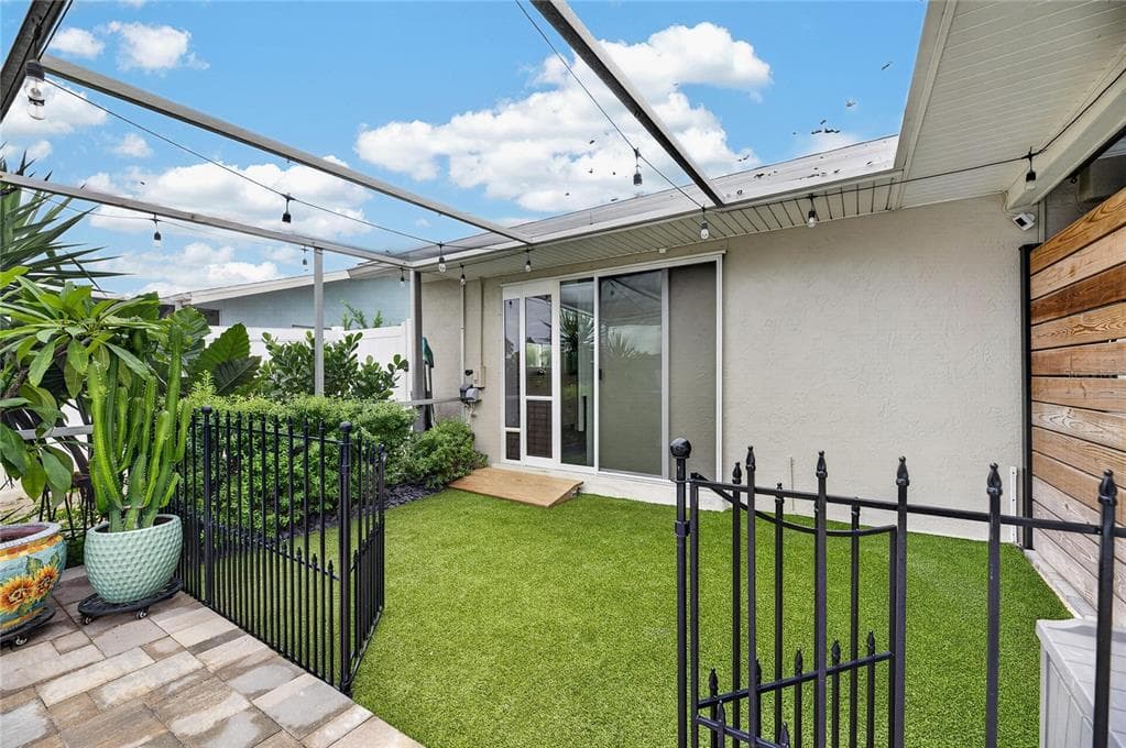6510 SOLITAIRE PALM WAY photo 13