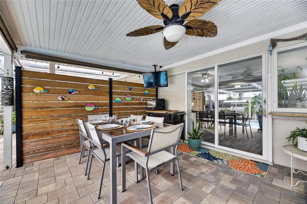 6510 SOLITAIRE PALM WAY 4
