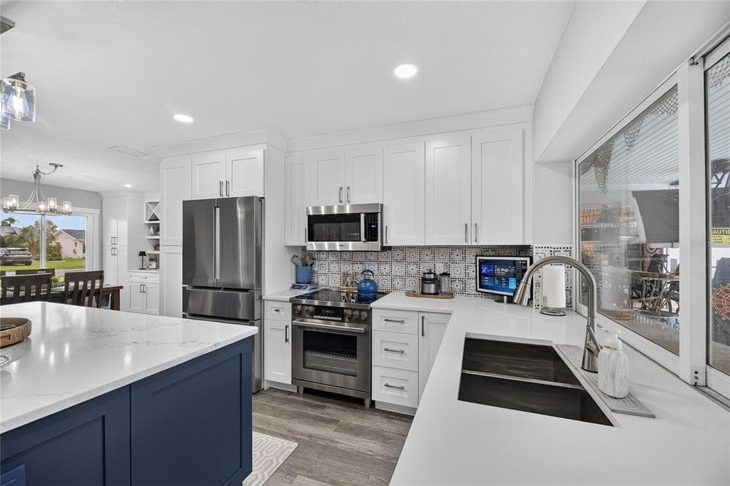 6510 SOLITAIRE PALM WAY photo 25