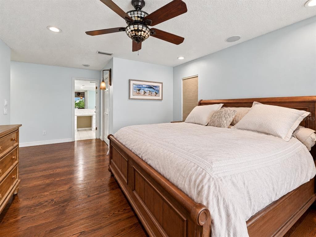 4224 BUR STREET photo 20