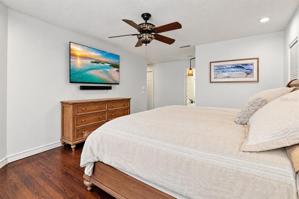 4224 BUR STREET photo 21