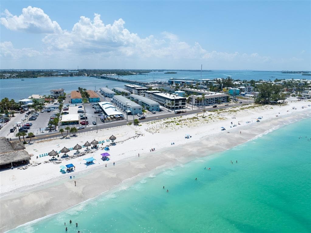 611 GULF DRIVE N A15 photo 1
