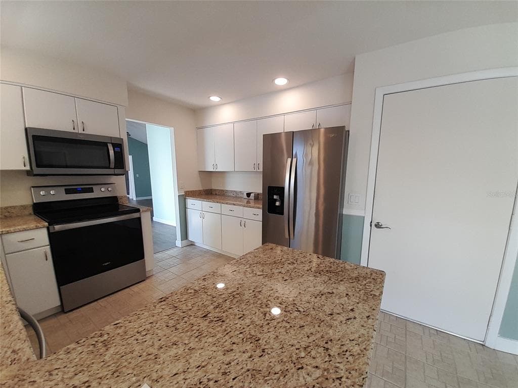 3520 57TH AVENUE CIRCLE W photo 4