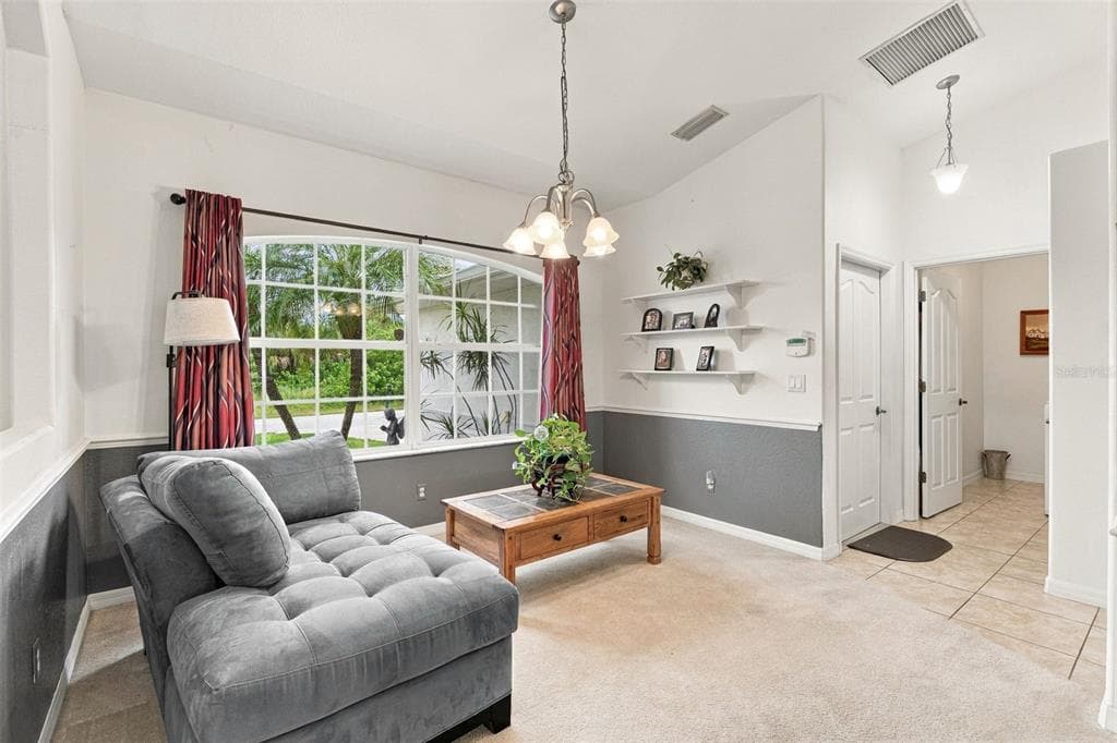 252 DENVER DRIVE photo 12