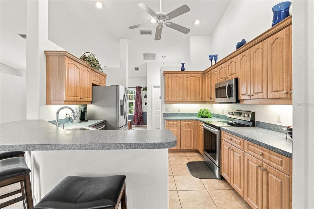 252 DENVER DRIVE photo 20
