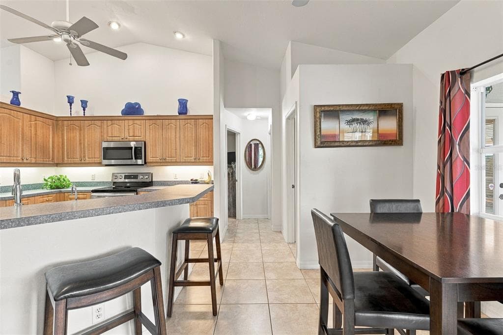 252 DENVER DRIVE photo 19