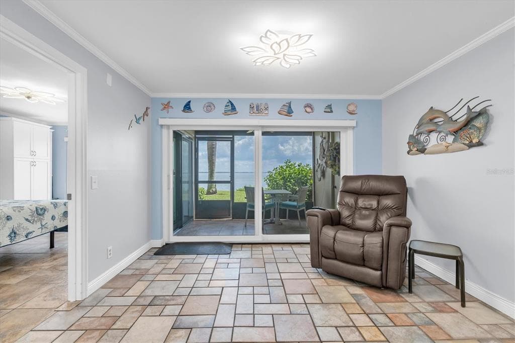 6372 PALMA DEL MAR BOULEVARD S 111 photo 9