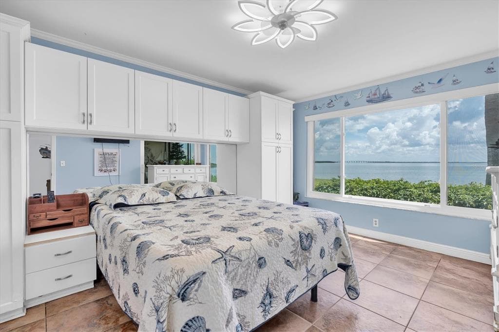 6372 PALMA DEL MAR BOULEVARD S 111 photo 14