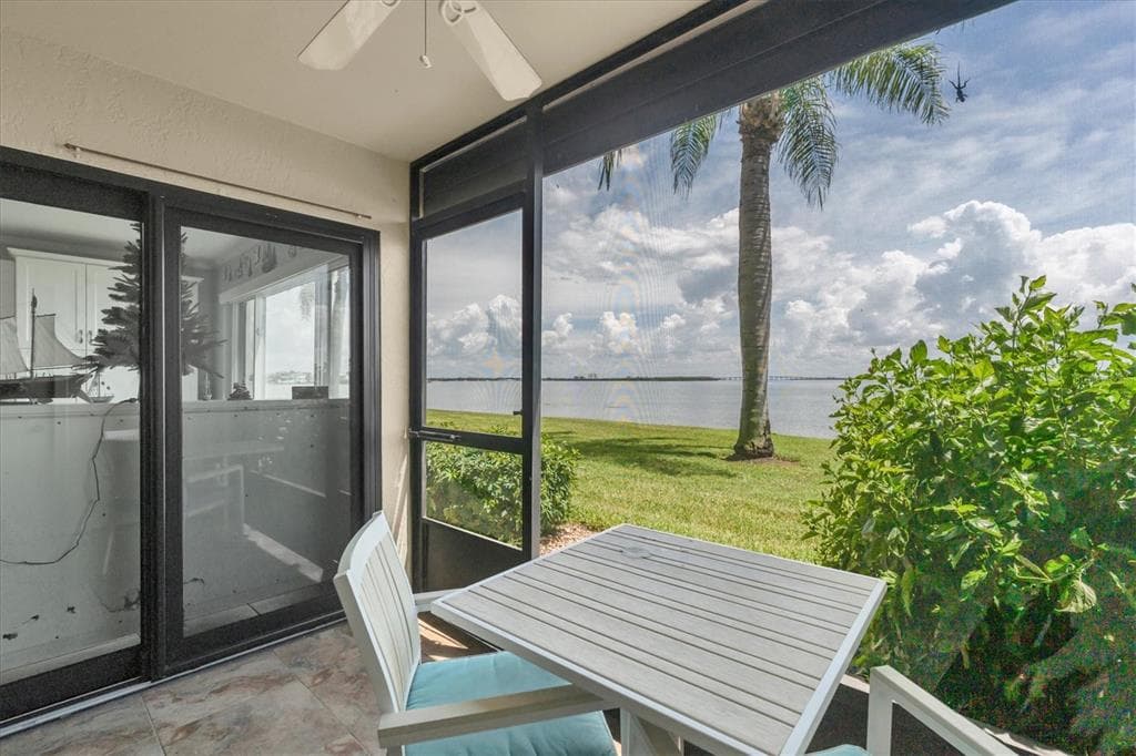 6372 PALMA DEL MAR BOULEVARD S 111 photo 25