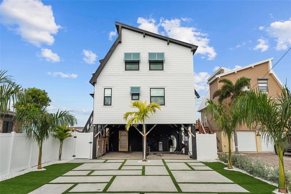 12016 LAGOON LN photo 1