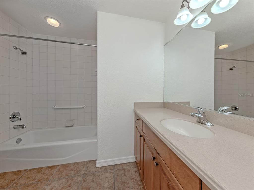 700 GARDENS EDGE DRIVE 721 photo 20
