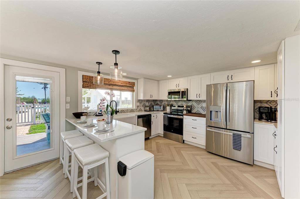 12204 45TH AVENUE DRIVE W photo 12