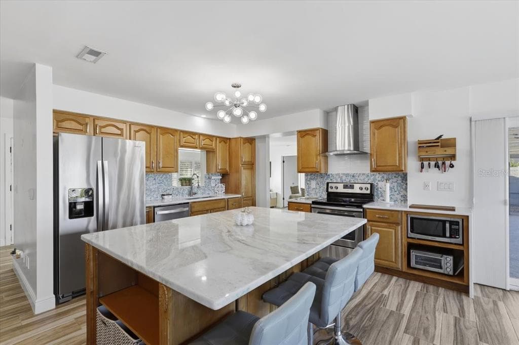 5 CHEYENNE COURT photo 3