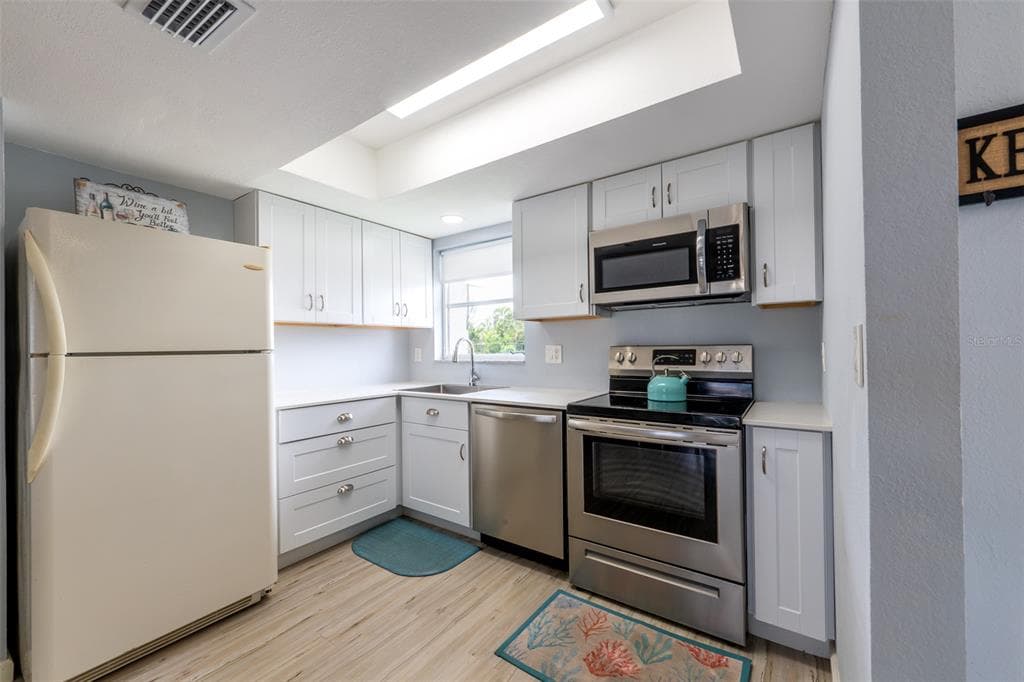 1318 WESLEY DRIVE 124B photo 6