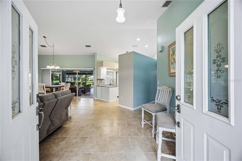 13 SPORTSMAN ROAD photo 3