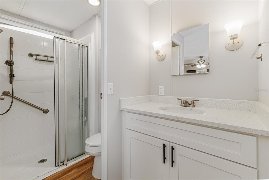 2055 S FLORAL AVENUE 224 photo 7