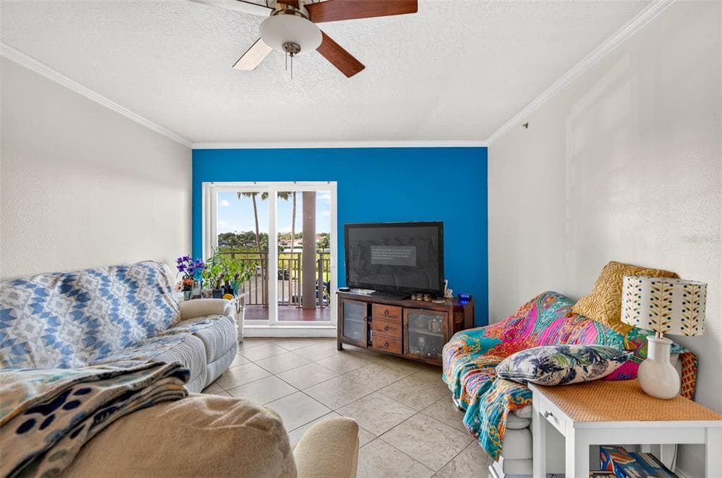 4516 SEAGULL DRIVE 306 photo 11