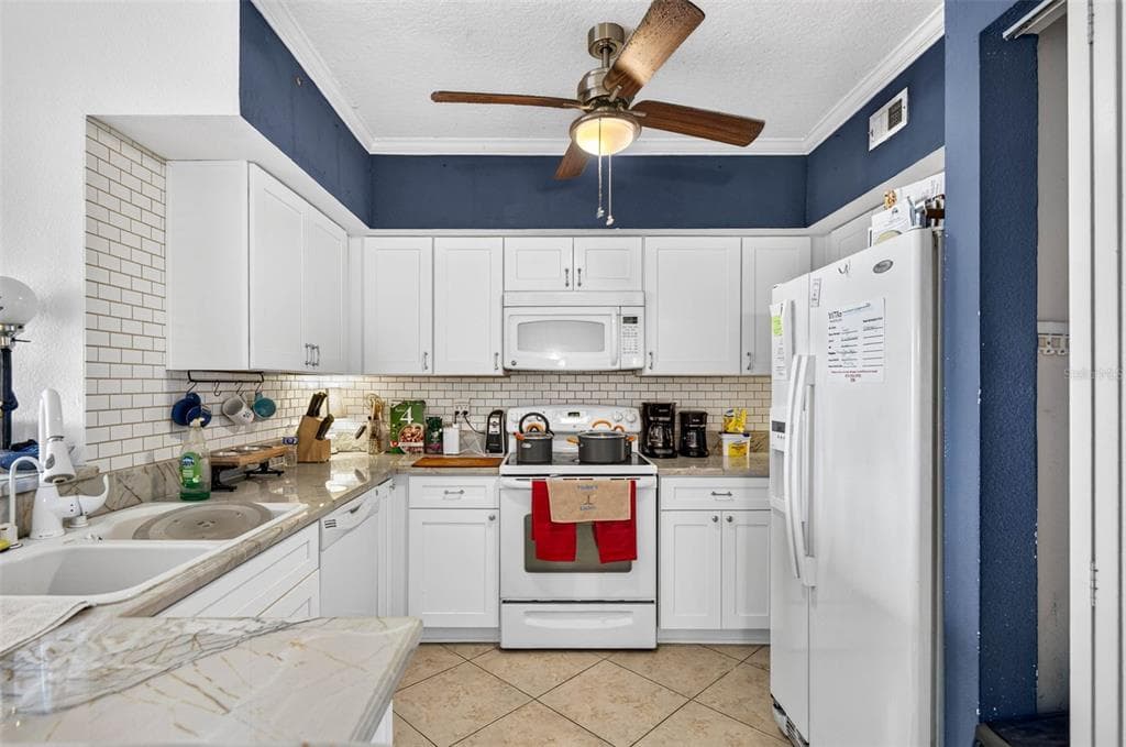 4516 SEAGULL DRIVE 306 photo 8