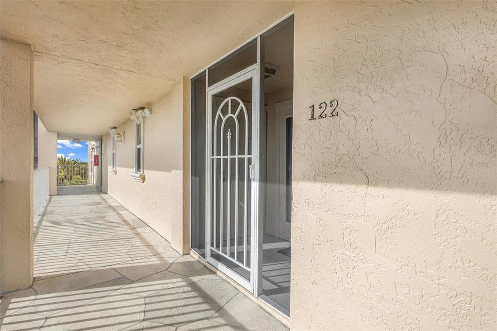 101 N MARION COURT 122 photo 8