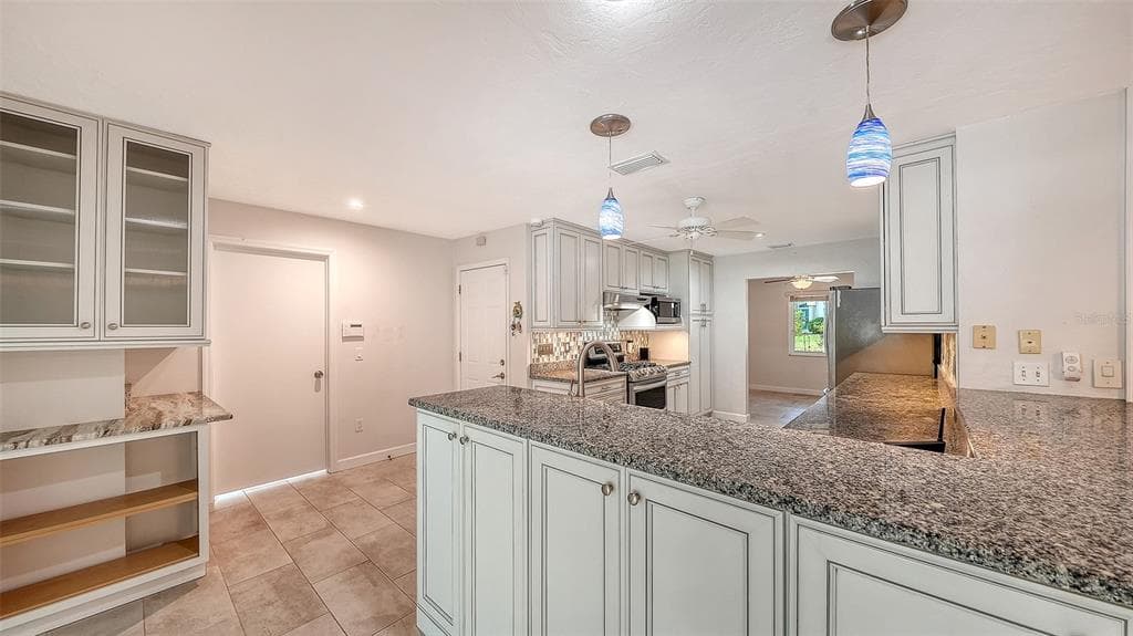 4907 CORAL BOULEVARD photo 22