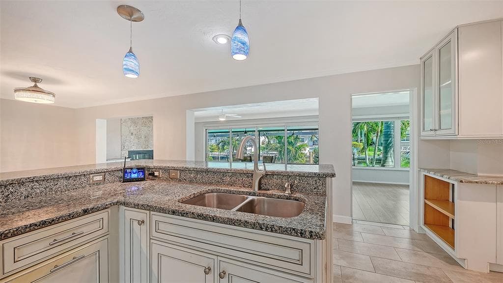 4907 CORAL BOULEVARD photo 20