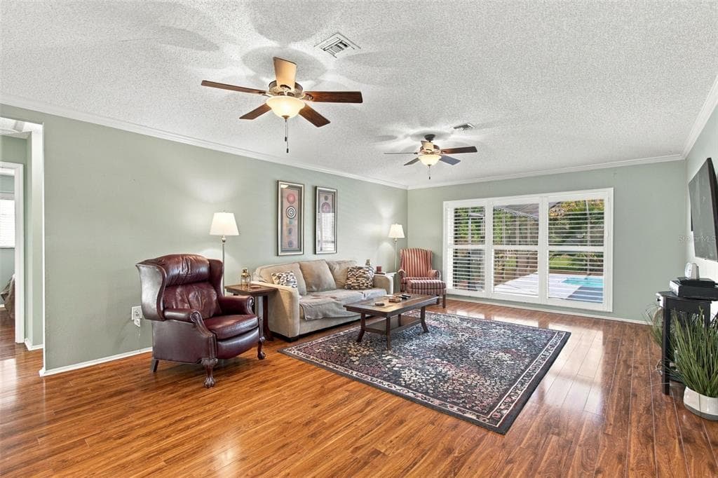 5404 80TH AVENUE CIRCLE E photo 6