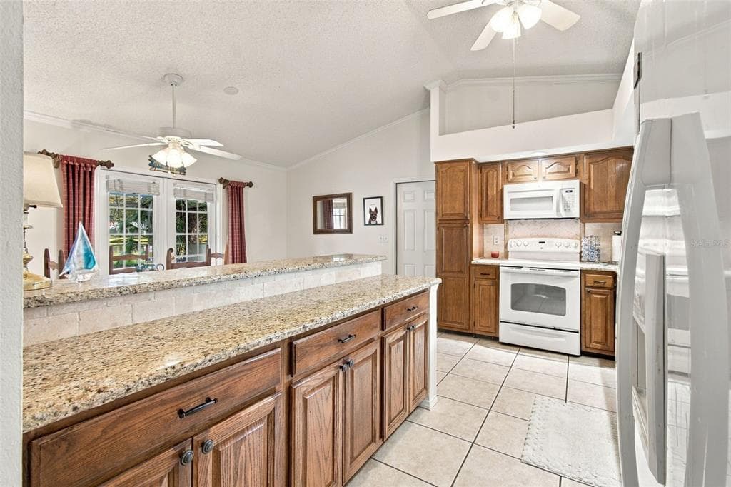5404 80TH AVENUE CIRCLE E photo 12