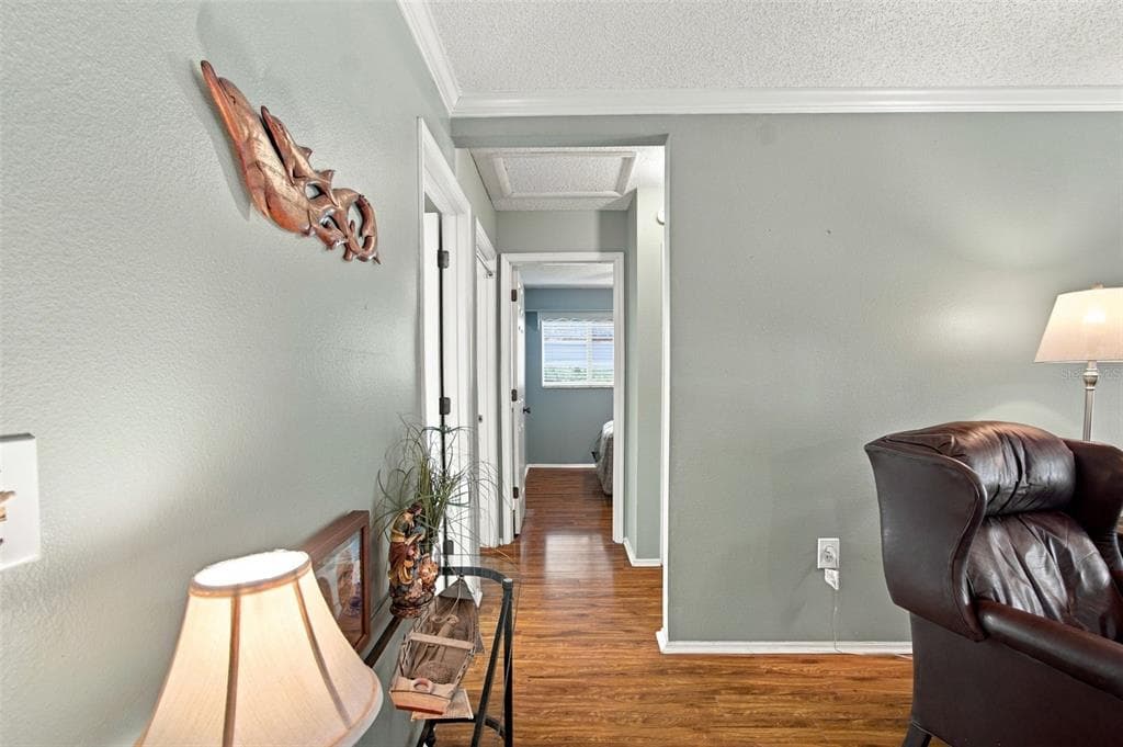 5404 80TH AVENUE CIRCLE E photo 9