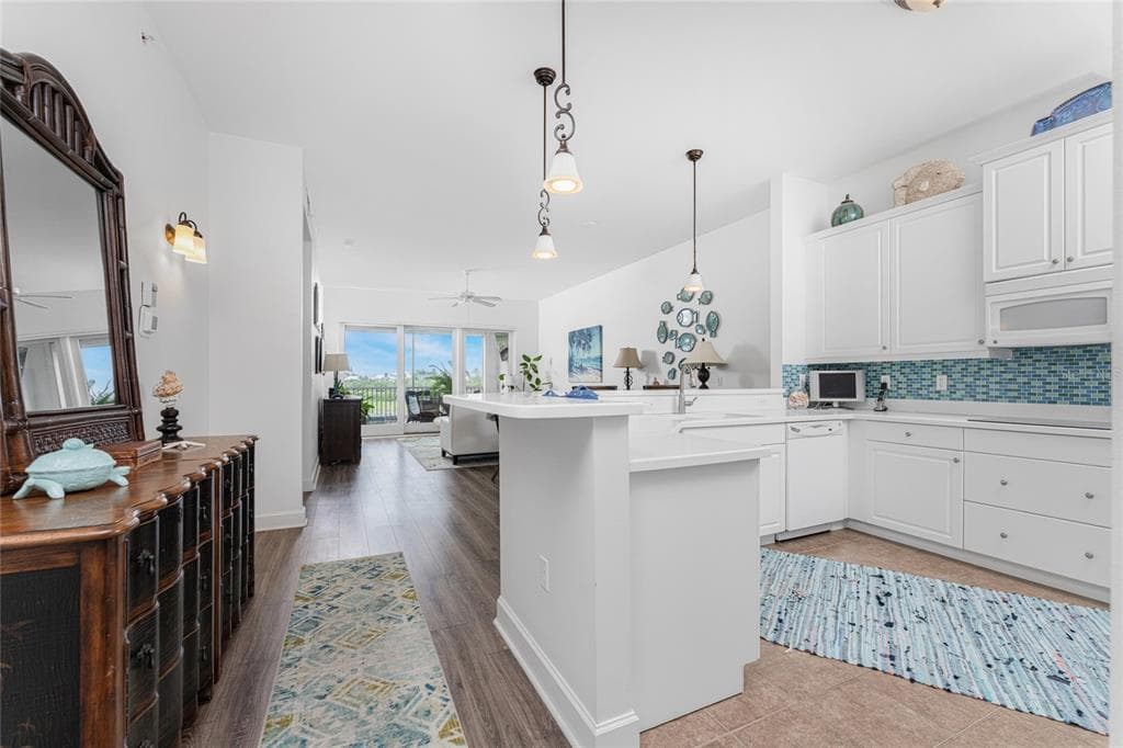 11100 HACIENDA DEL MAR BOULEVARD 202 photo 5